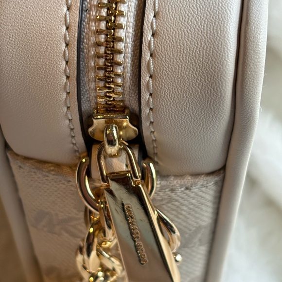 Michael Kors Cream Monogram Crossbody Bag - Picture 5 of 12